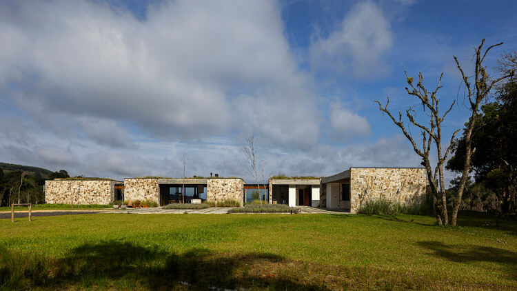 Casa Entre Peraus / Marchetti Bonetti+ - Exterior Photography