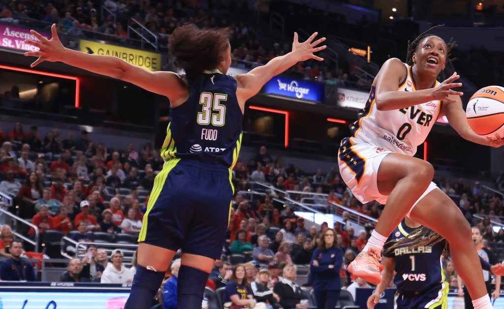 UConn's Azzi Fudd, Serah Williams make WNBA preseason debuts