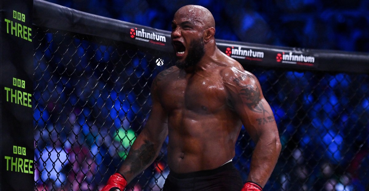 Highlights! 49-year-old Yoel Romero shatters opponent’s jaw in Gamebred Bareknuckle MMA debut