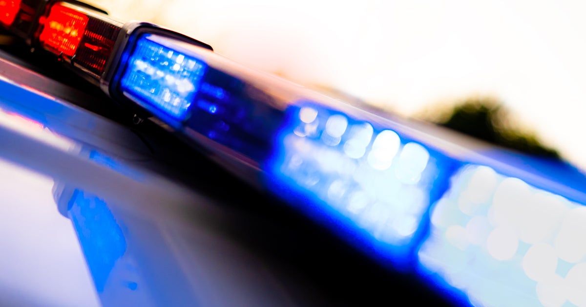 6 bodies found in Union Pacific boxcar in Laredo, Texas, near Mexico, police say