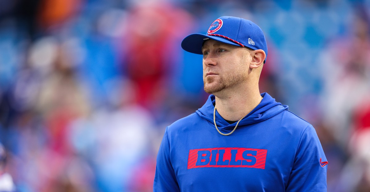 Joe Brady-led Buffalo Bills show biggest departure from Sean McDermott with ‘Bills Red’ label