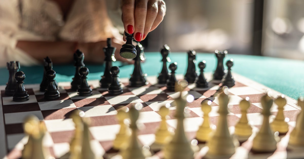 Challenging your mind can help maintain brain health. Here are steps the Alzheimer's Association recommends.
