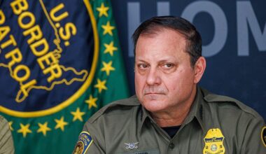 U.S. Border Patrol Chief Mike Banks resigns in latest shakeup of immigration leadership