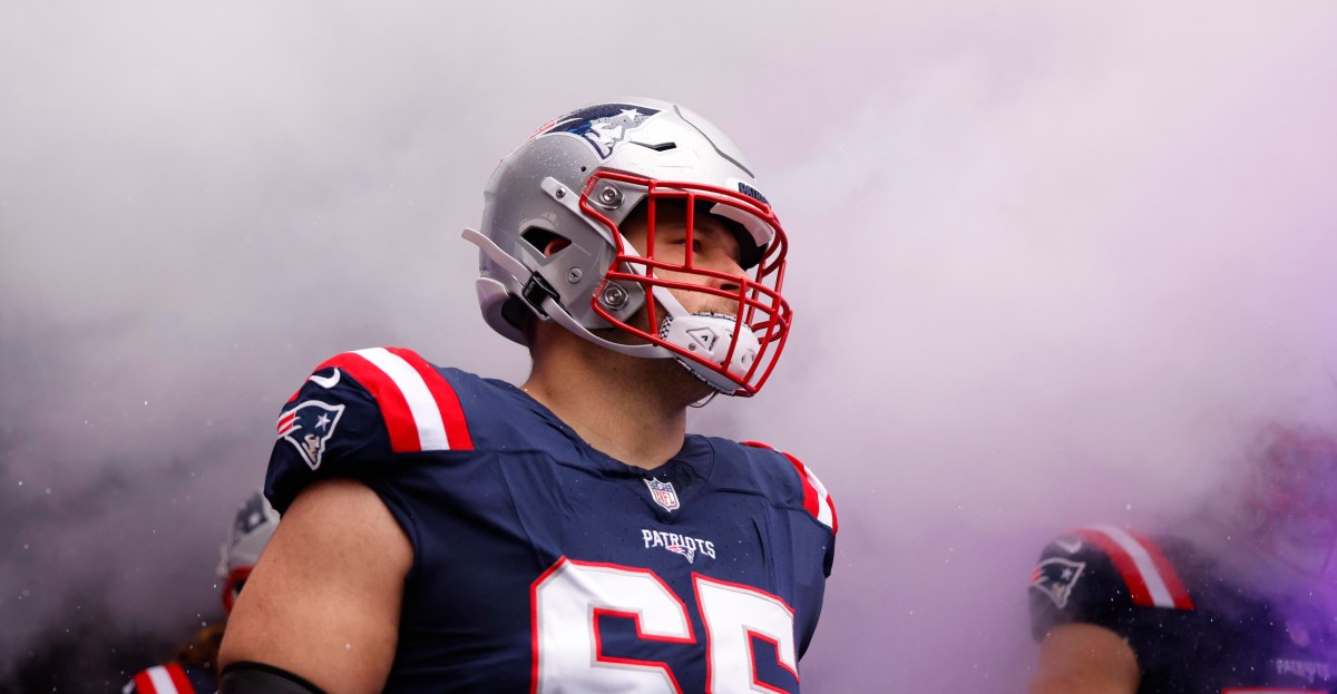 Is there already trade market for Chicago Bears center Garret Bradbury?