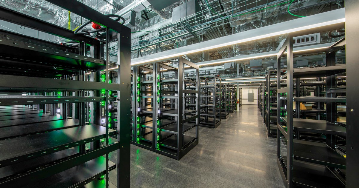 Data center frenzy is spurring a jobs boomlet for blue-collar workers