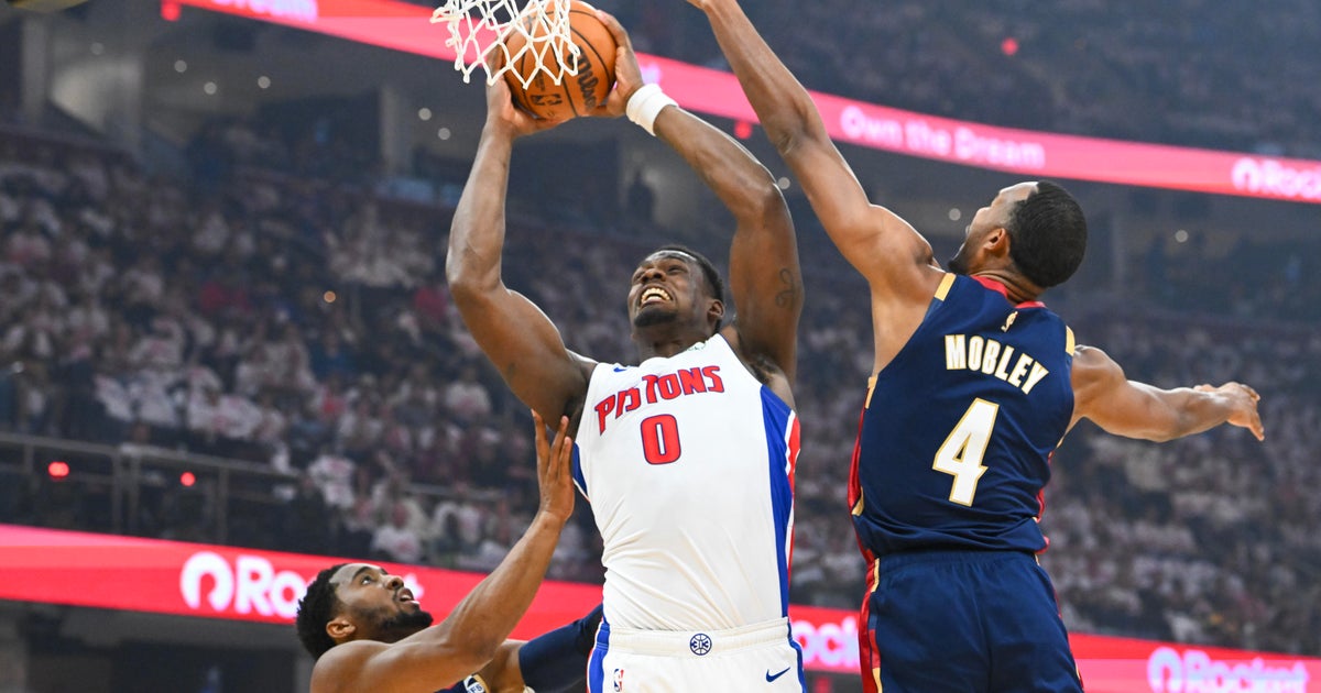 Detroit Pistons defeated by Cleveland Cavaliers 116-109 in Game 3 of semifinal series