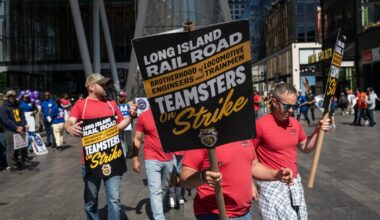 LIRR riders experiencing hours-long commutes to NYC as train strike enters its third day