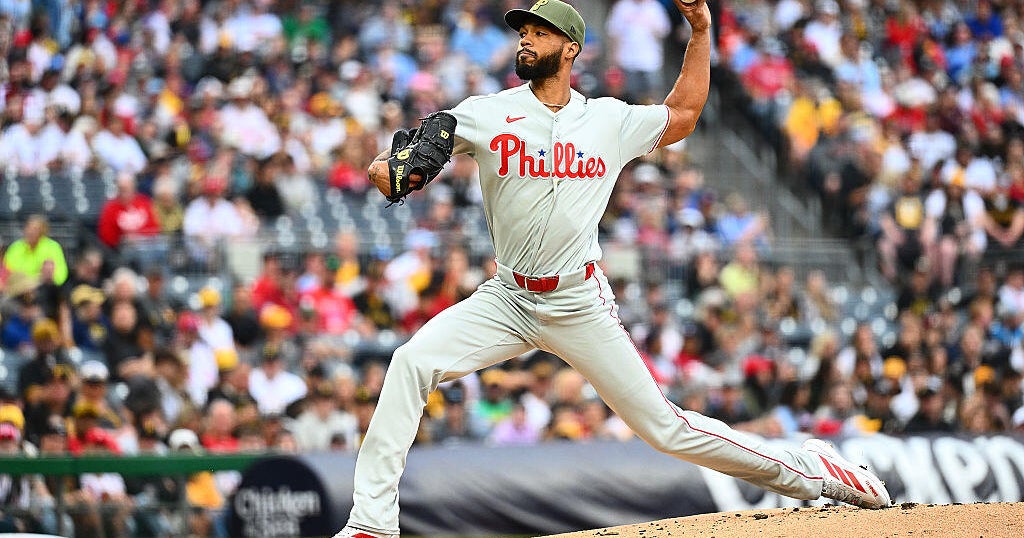 Cristopher Sánchez strikes out a career-high 13 as the Phillies beat the Pirates 6-0