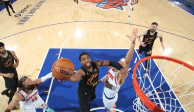 Cavs blow 22-point lead in disasterous Game 1 loss to Knicks