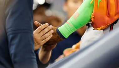 Ronald Acuña, Jr. leaves game with thumb issue; is day-to-day (Updated)