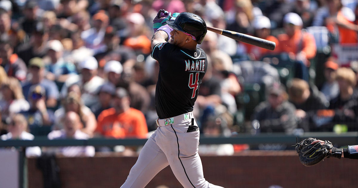 Marte's 4-hit day leads surging Diamondbacks past Giants 6-2