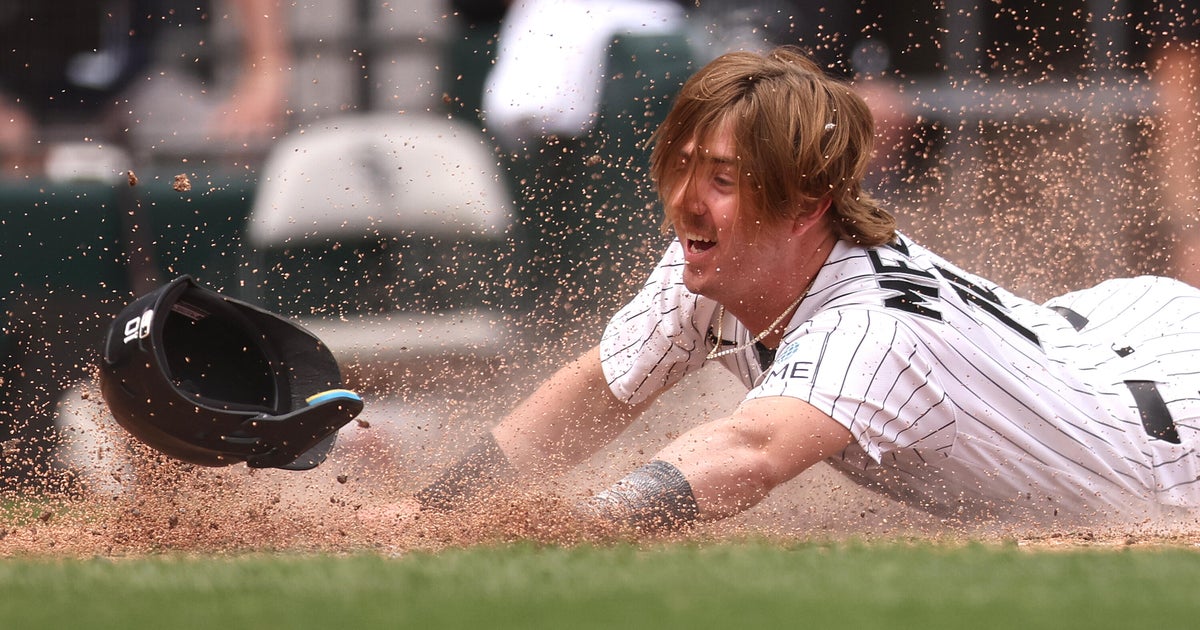 White Sox rally to beat Tigers for fifth straight win