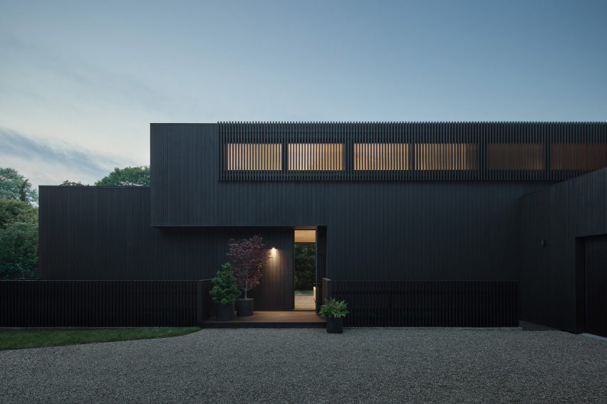 House in Amagansett by Khanna Schultz