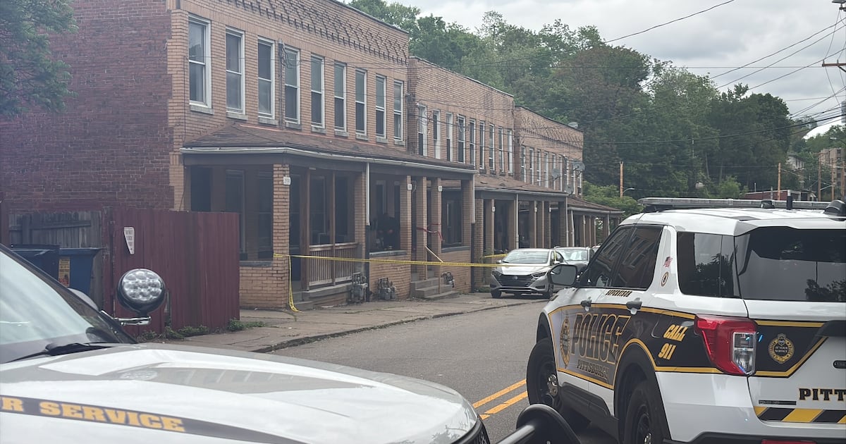 Man stabbed in Hill District, search for suspect underway