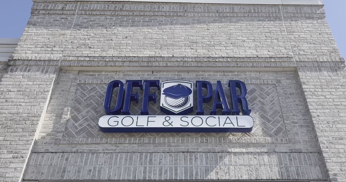 Golf simulator, bar closes at The Greene