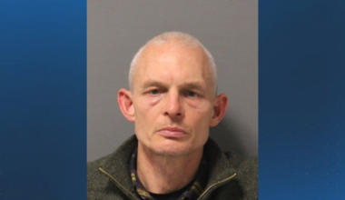 Man arrested for breaking into Pearl Vision Center with a sledgehammer in Mass. town – Boston 25 News