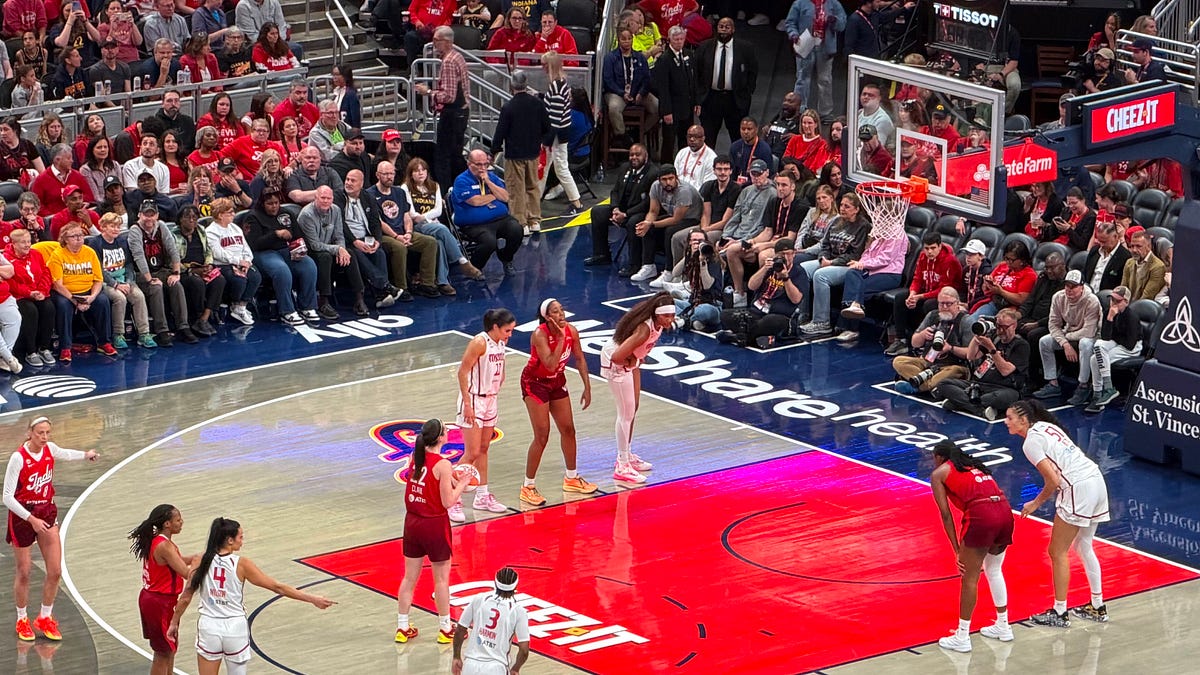 Aliyah Boston injured as Caitlin Clark scores 32 in Fever OT loss to Mystics