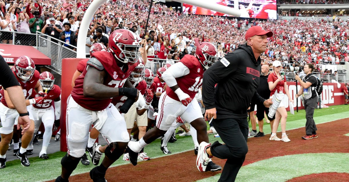 Summer Recruiting Heats Up for Alabama Football