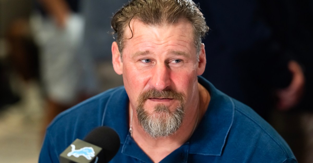 Analyst wildly claims Lions’ Dan Campbell is on the hot seat in 2026