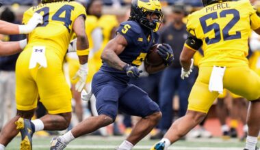 Recruiting Roundup: Predictions roll in for 2 top in-state targets