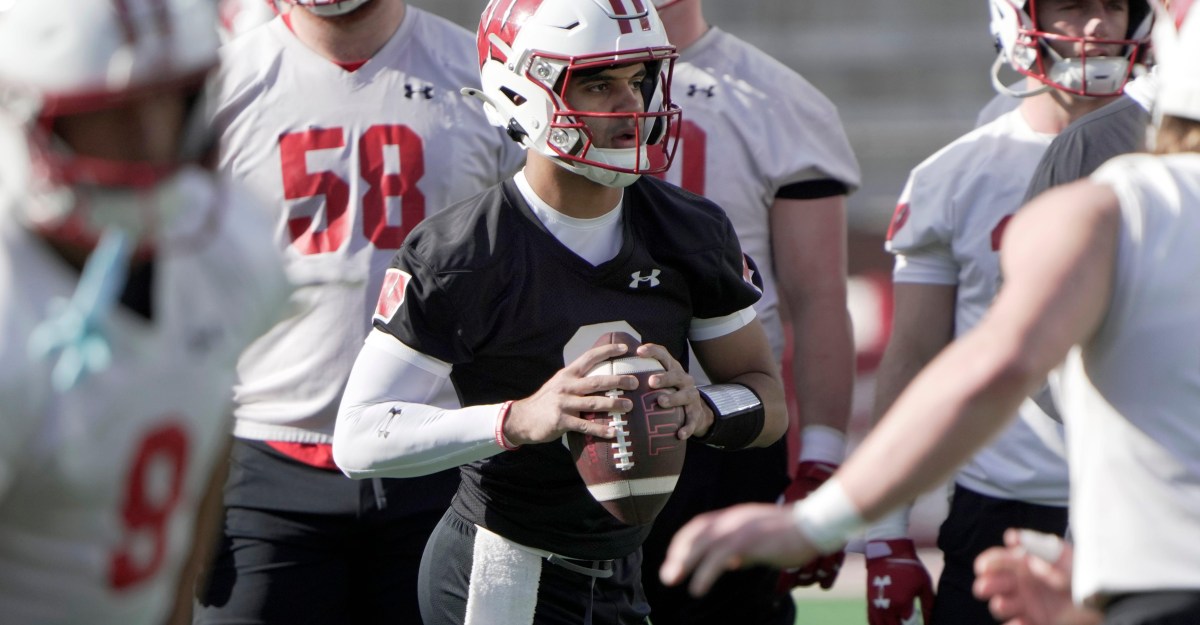 Wisconsin Football: All 18 Big Ten coaches against major rule change