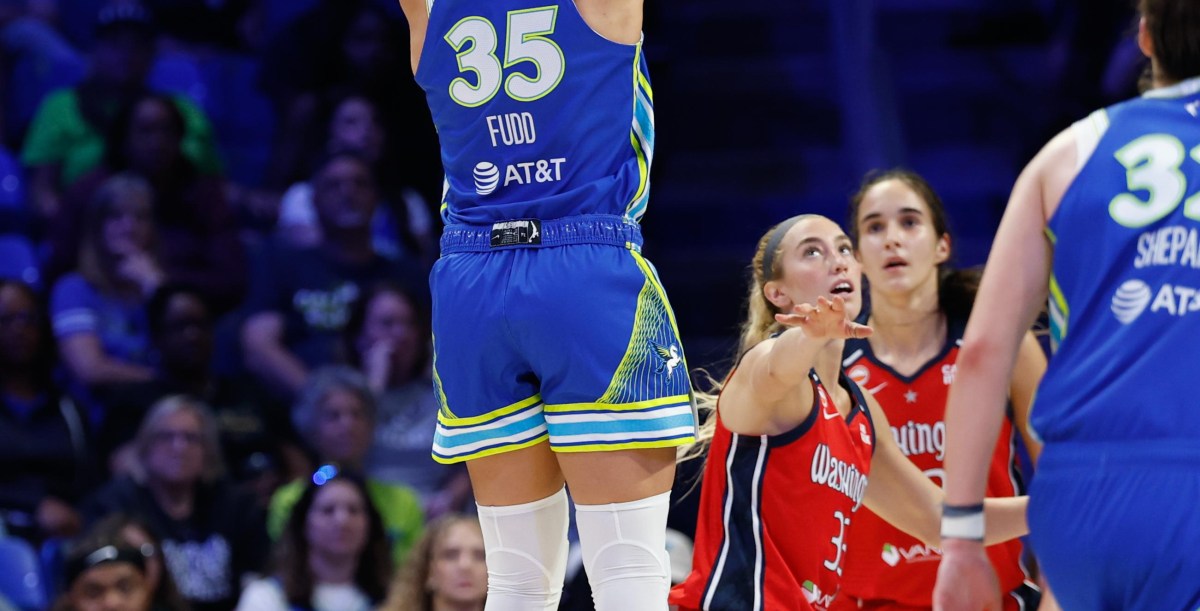 Dallas Wings travel to Chicago with an improving Azzi Fudd