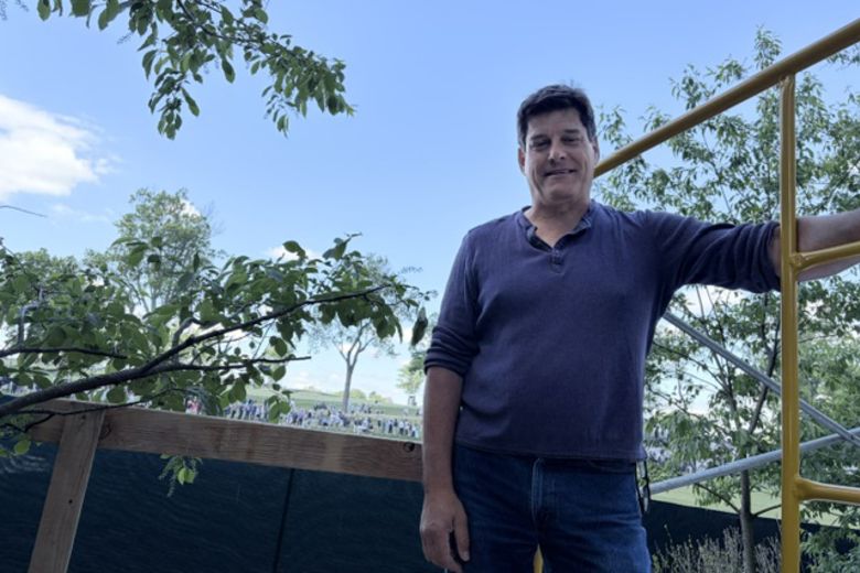 Doug Siberski is among the locals who have turned their backyards into private viewing parties for the PGA Championship.
