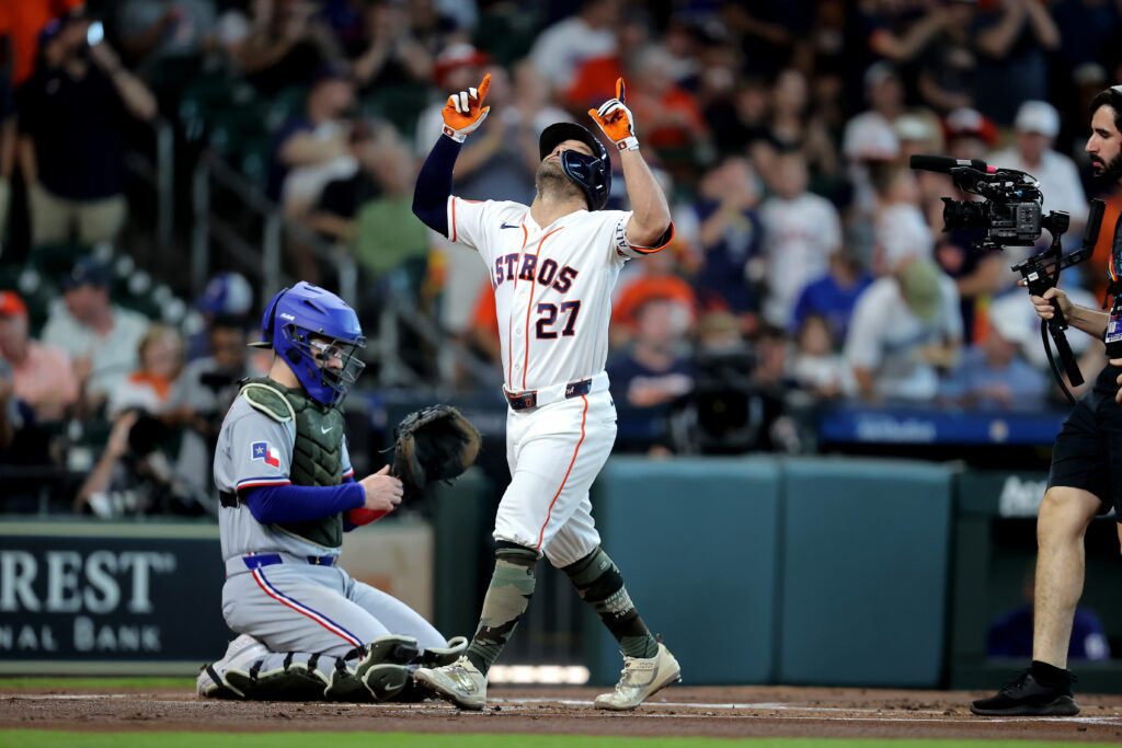 Astros Notes: Altuve, Brown, Hader