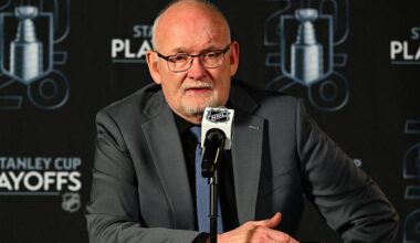 Sabres extend head coach Lindy Ruff for two more years