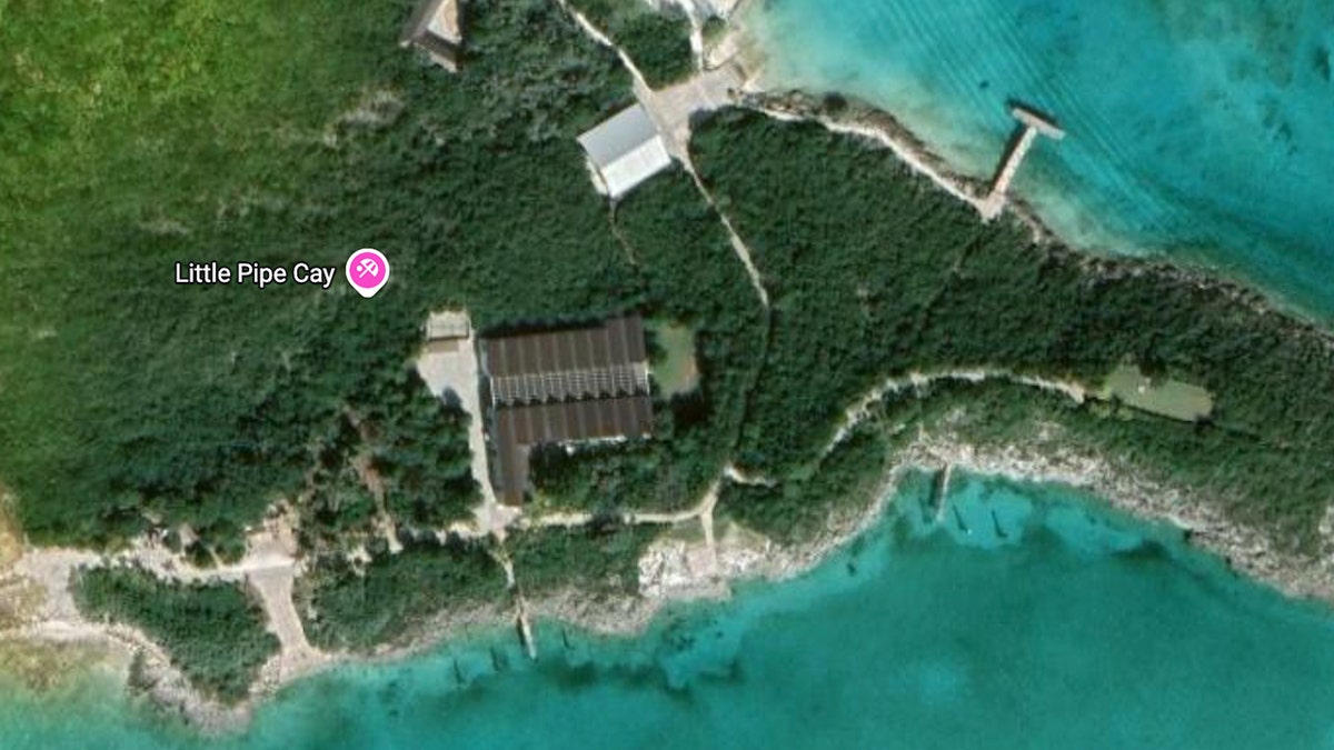 Little Pipe Cay aerial with house visible