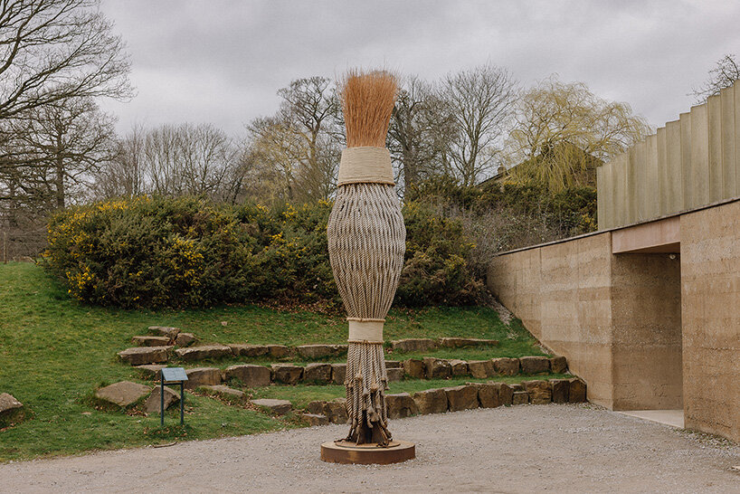 LR Vandy tells stories of labor, movement, and collective resistance through rope sculptures - 1