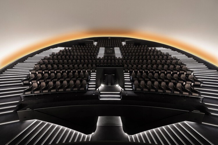 Material Culture and Heritage in Contemporary Cinema Architecture - Image 28 of 30