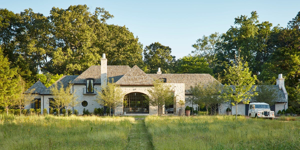 Tour a European-Inspired Alabama Home Designed by Paul Bates and Melanie Poun