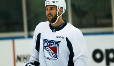 Rangers promote Tanner Glass to director of player development