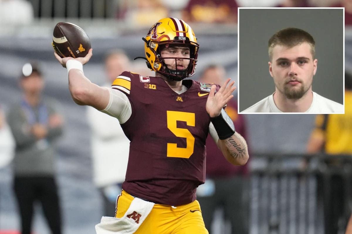 Minnesota QB Drake Lindsey arrested for possession of alcohol, fake ID
