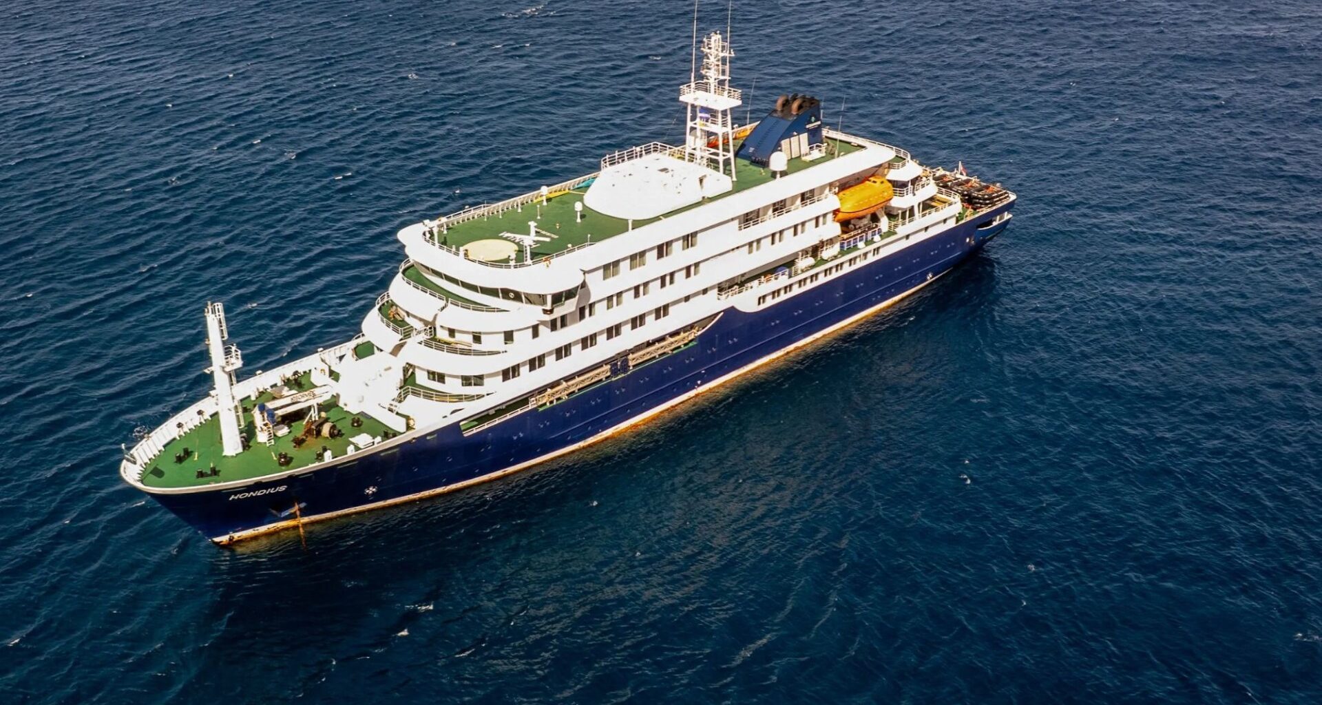 Medic with rat virus symptoms treated in UK hospital as 9 more linked to infected cruise to arrive in Britain to isolate