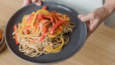 Carbs are a part of a healthy, balanced diet. (Pexel)