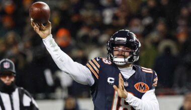 Bears QBs coach J.T. Barrett wants Caleb Williams to 'do less': 'Take what the defense is giving'