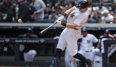 Yankees' Ben Rice leaves game with bruised left hand