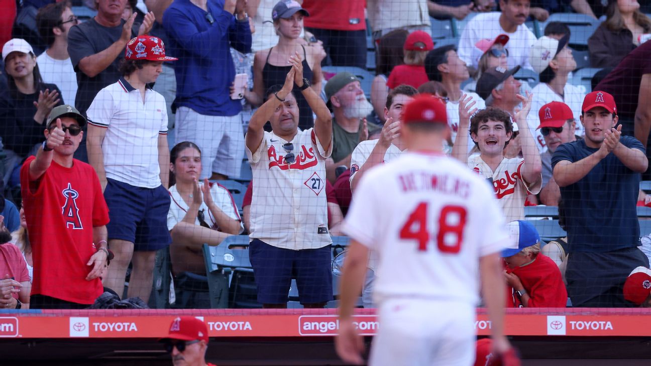 Reid Detmers strikes out career-high 14 as Angels sweep Rangers