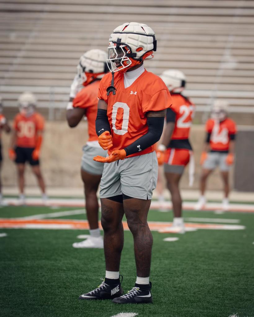 Sam Houston State defensive back William Davis in uniform.
