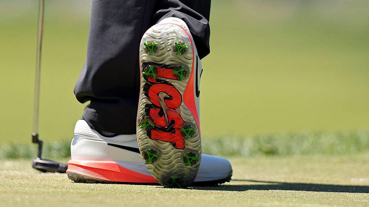 scottie scheffler nike golf shoes