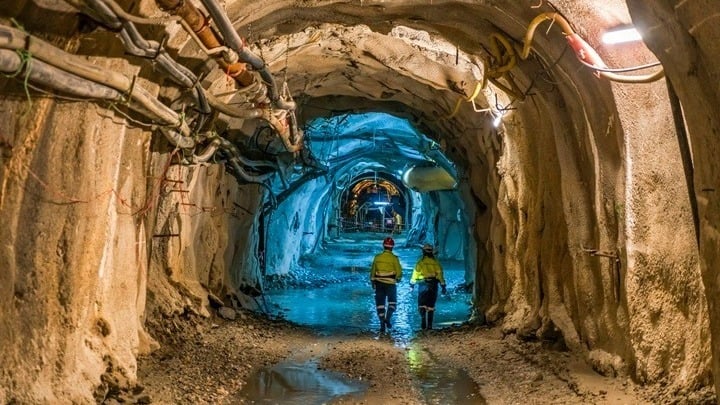 Mines in Greece with miners walking through