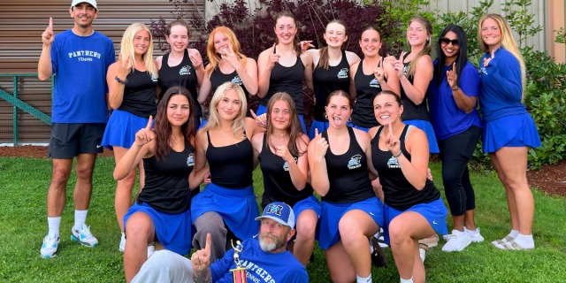 South Medford carries on pursuit of perfection in tennis