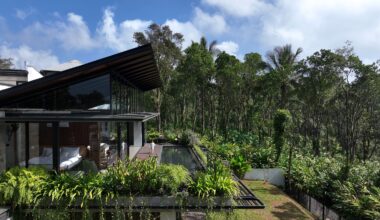 Summer Home by Mindspark Architects