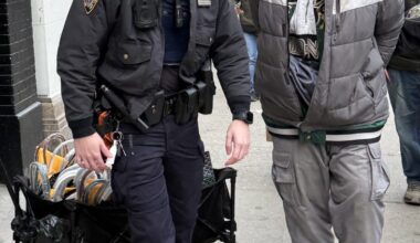 Opinion: On Canal Street, I Just Dream Of Having A Sidewalk