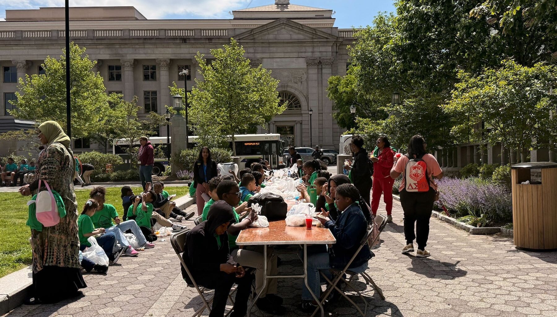 Rodney Square turns into a tennis court for Wilmington students