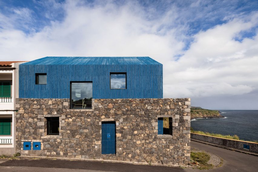 The Blue House Atelier Backlar stone ruin