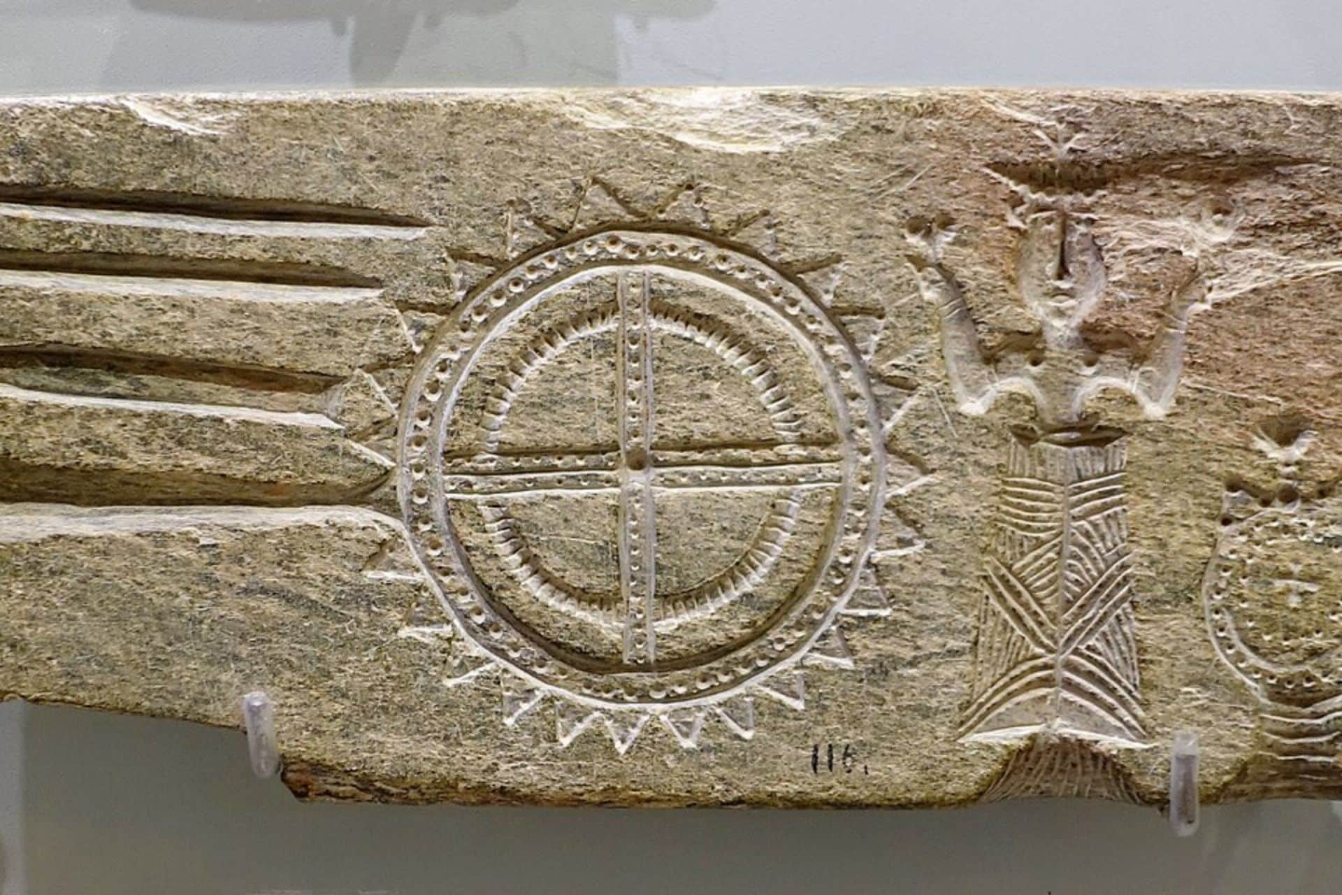 The Minoan moulds of Palaikastro may have been used to create the First Portable Eclipse Calculator