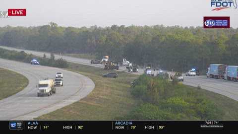 Deadly crash closes I-75 northbound near Charlotte-Lee County line